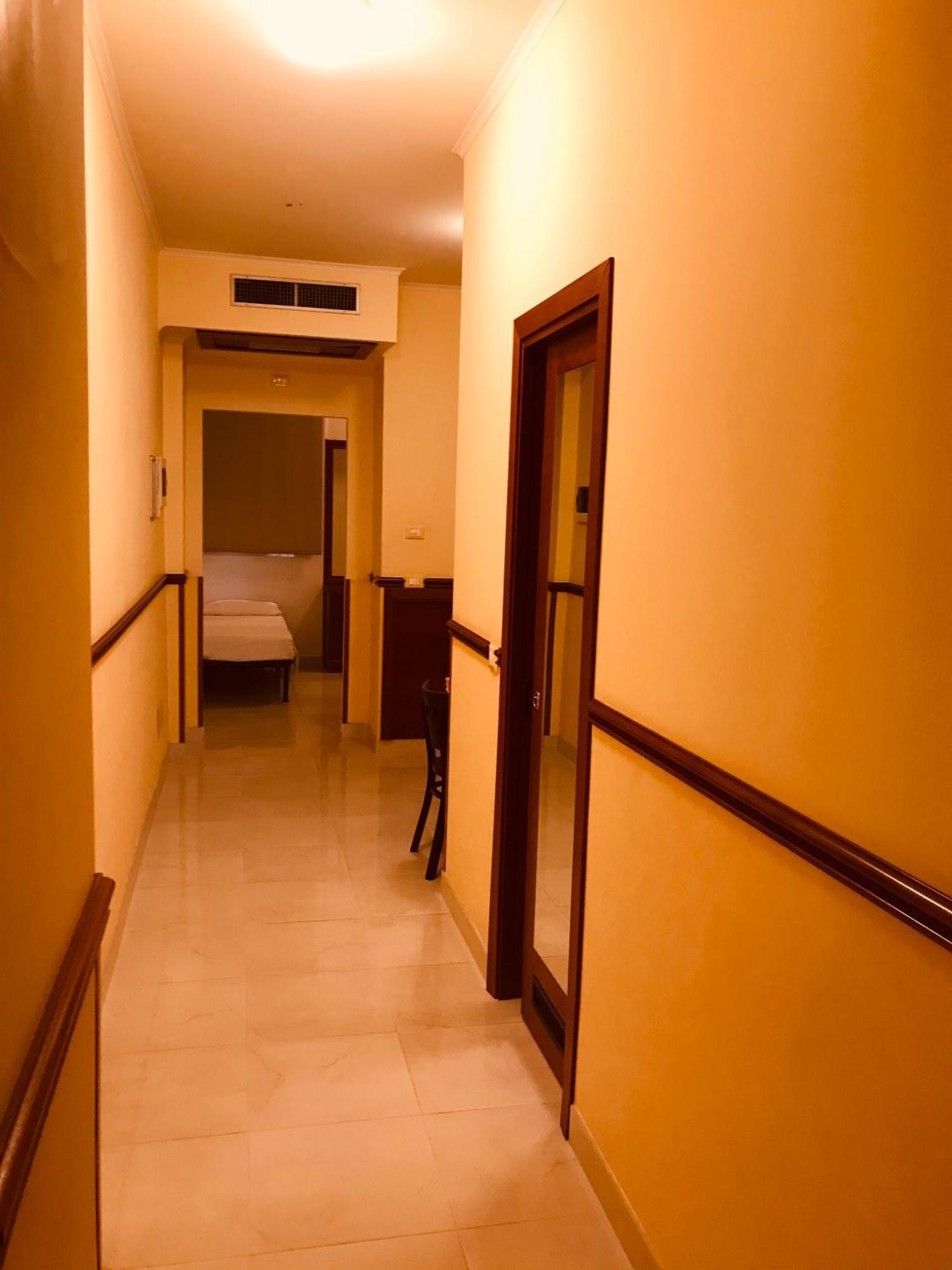 Hotel Virgilio Rome Bagian luar foto