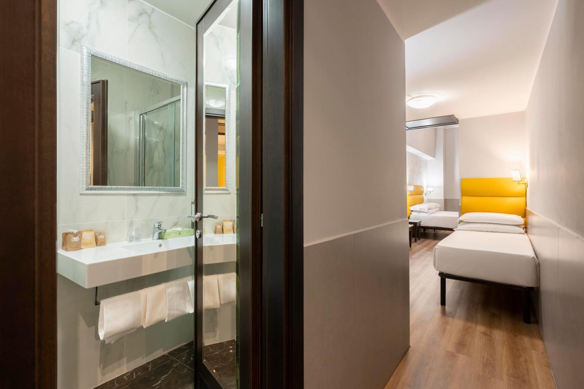 Hotel Virgilio Rome Bagian luar foto
